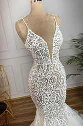 Luxurious Spaghetti Strap Plugging V neck White Sleeveless Mermaid Hollow Wedding Dresses